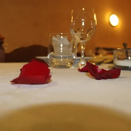 Hotel Ristorante Tre Verghe D'oro 2*